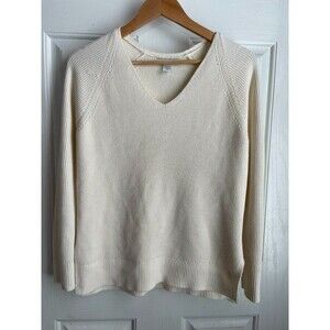 Athleta Merino Wool V-Neck Sweater Women XS White Athleisure Quiet Luxury Preppy